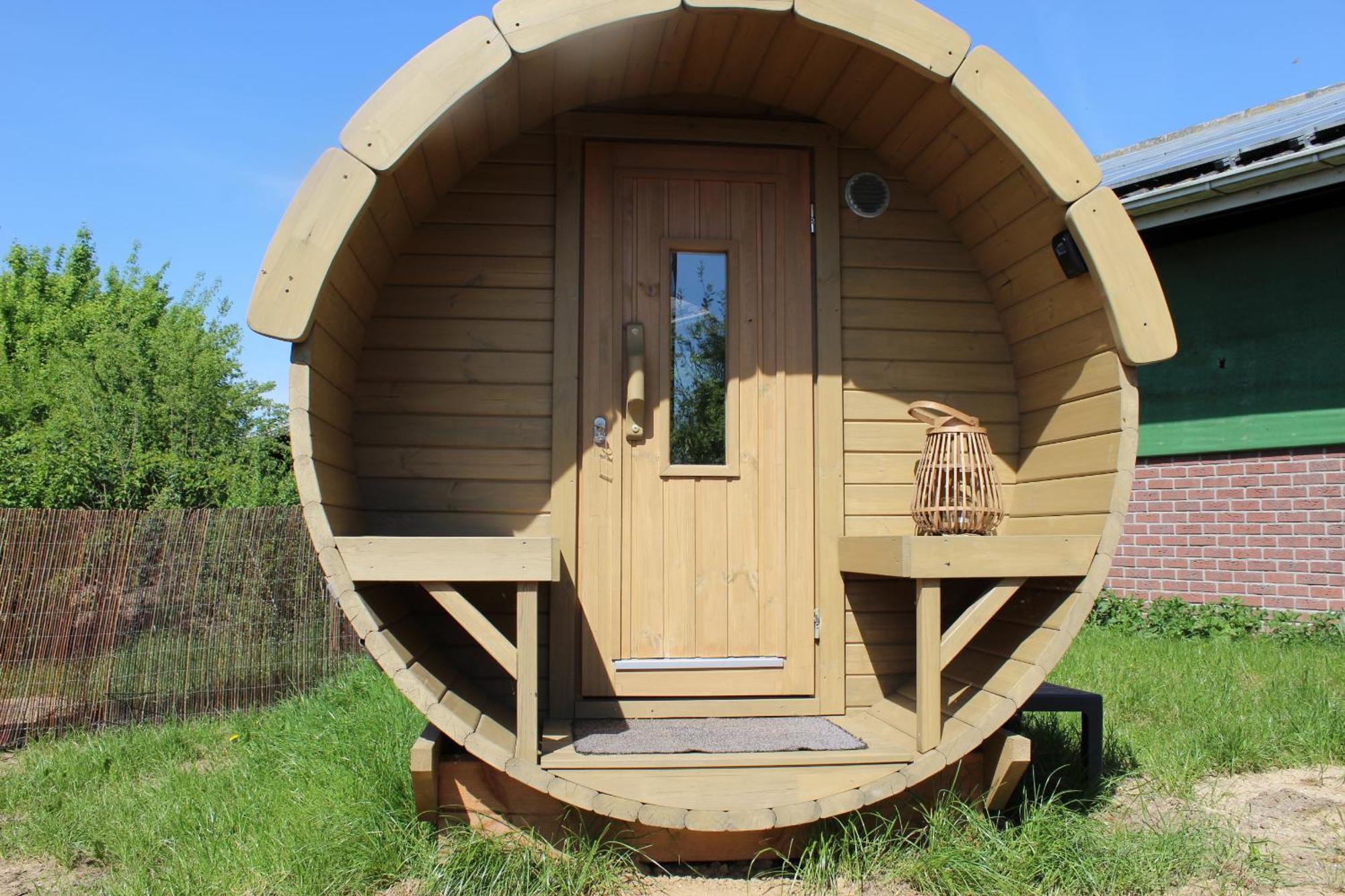 Boerderij Camping Nixhoeve Genderen Exteriör bild
